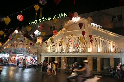 Dong-Xuan-market-Hanoi-Vietnam-3
